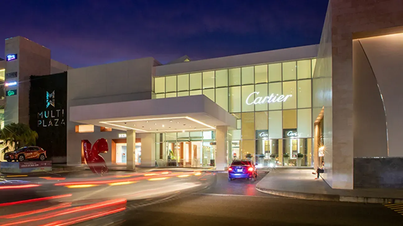 Plaza céntrica en Europa